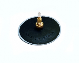 Вентиль с подложкой для тракторной камеры (диаметр отверстия в диске 11,9 мм,  диаметр подложки 110 мм), 10 шт. в уп.
