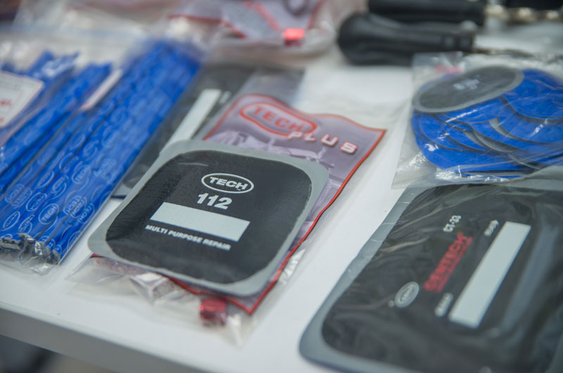 Универсальные заплаты TECH Универсальные заплаты TECH