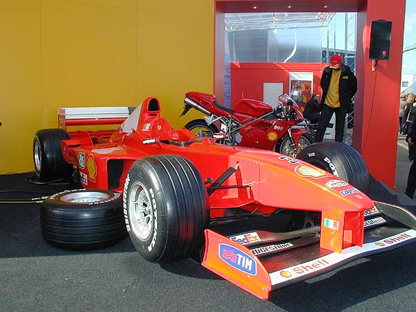 Фоторепортаж о выставке МИМС-2001 (г.Москва, Россия)