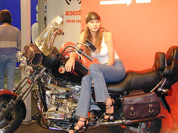 Фоторепортаж о выставке МИМС-2001 (г.Москва, Россия)