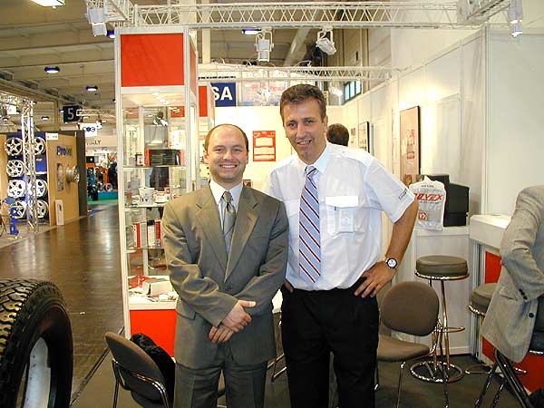 Фоторепортаж о выставке «REIFEN TYRES 2002» (г.Эссен, Германия)