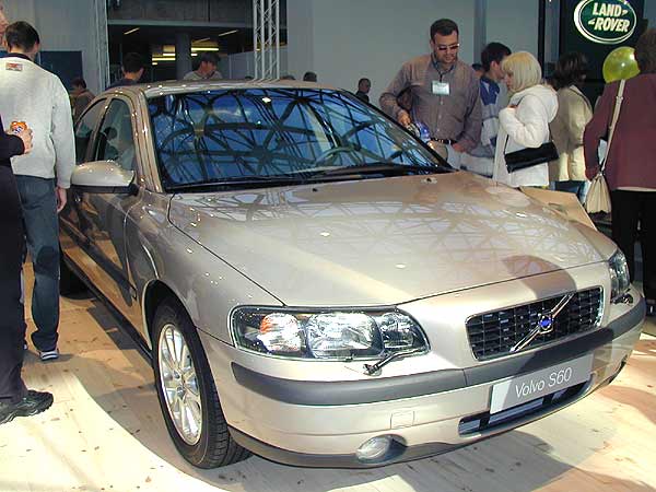 Фоторепортаж о выставке МИМС-2001 (г.Москва, Россия)