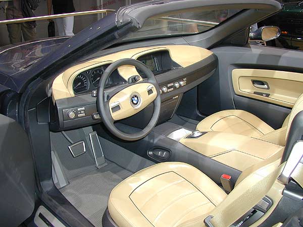 Фоторепортаж о выставке МИМС-2001 (г.Москва, Россия)