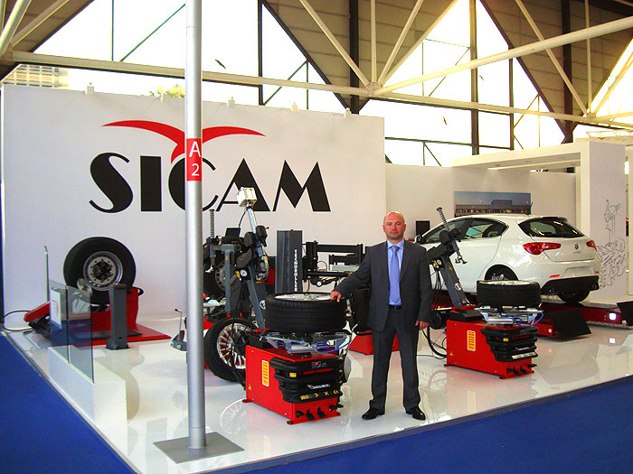 участие в работе специализированной выставки «AUTOPROMOTEC 2011»