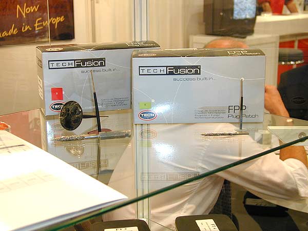 Фоторепортаж о выставке «REIFEN TYRES 2002» (г.Эссен, Германия)