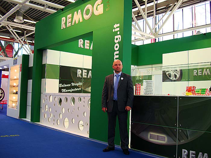 участие в работе специализированной выставки «AUTOPROMOTEC 2011»