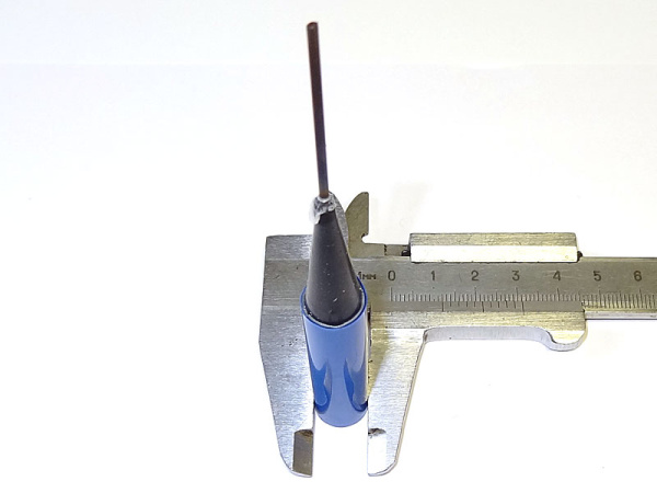 Ножки диаметром 12 мм для ремонта подготовленного прокола диаметром до 10 мм