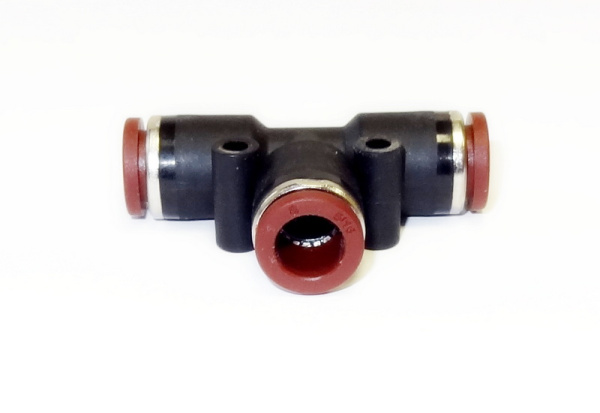 Тройник быстрозажимной цанговый для трубки 8 мм